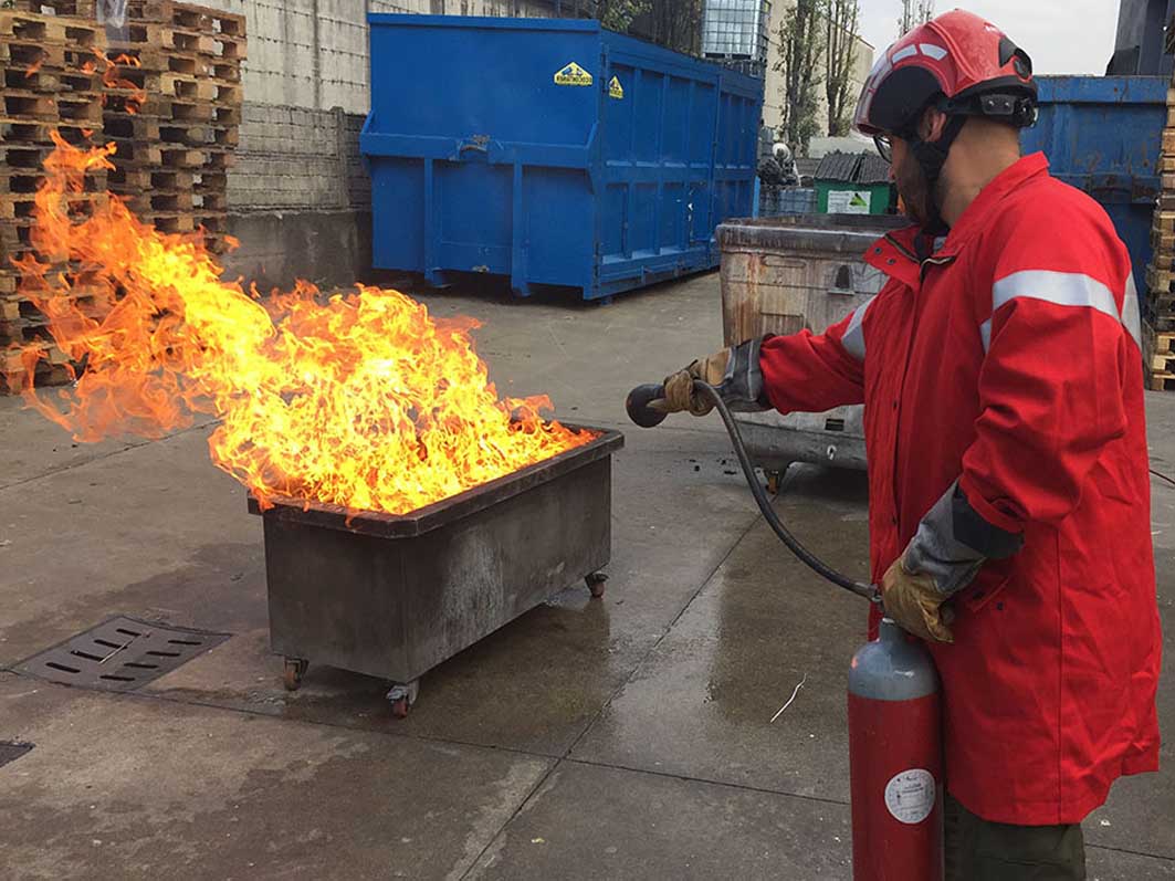 Apparecchiature attrezzatura antincendio per la sicurezza - Cima Group